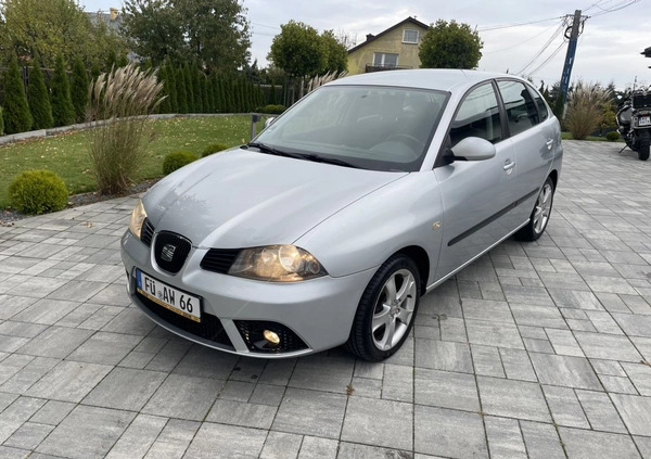 Seat Ibiza cena 11500 przebieg: 193000, rok produkcji 2006 z Rzeszów małe 191